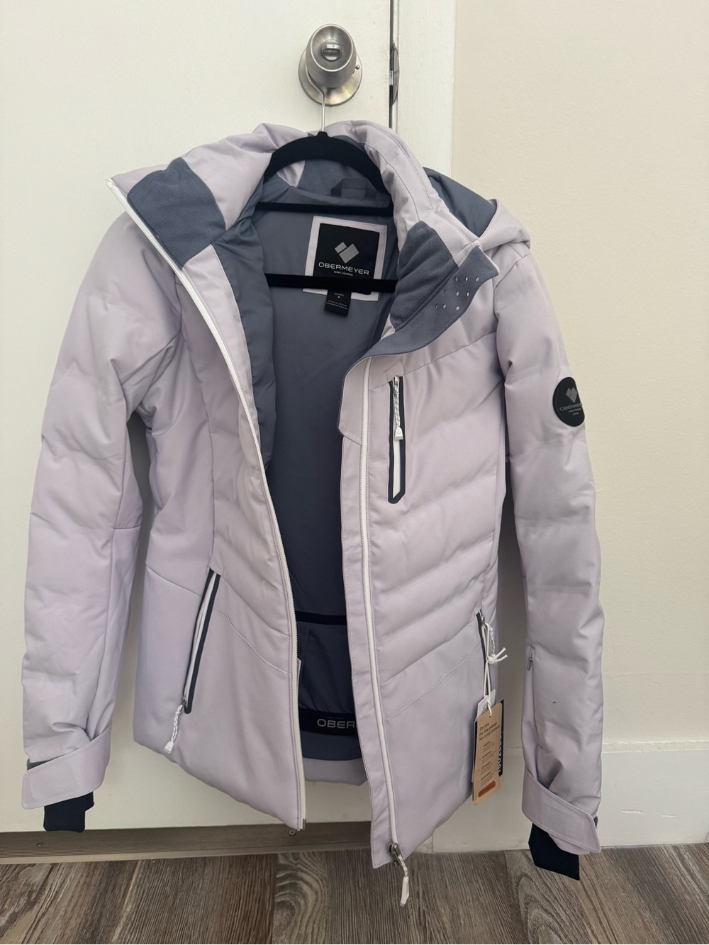 Obermeyer Light Lavender Insulated Ski Jacket with Gray Accents